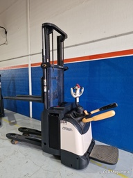 [52069] DCR0214C - Apilador conductor montado euro (copia)